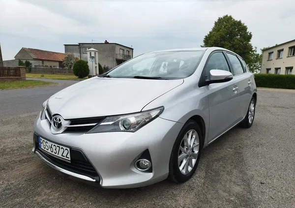 poniec Toyota Auris cena 29900 przebieg: 171300, rok produkcji 2013 z Poniec